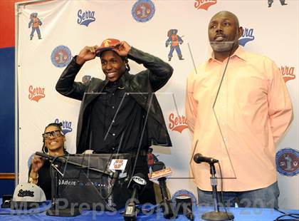 Thumbnail 1 in Adoree' Jackson Signing Day Ceremony photogallery.