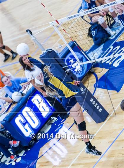 Thumbnail 3 in Berkeley Prep vs. Steinbrenner (Berkeley JV Tournament) photogallery.