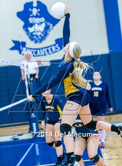 Thumbnail 3 in Berkeley Prep vs. Steinbrenner (Berkeley JV Tournament) photogallery.