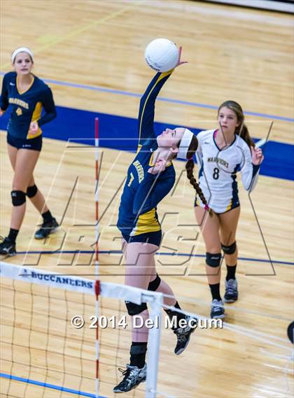 Thumbnail 3 in Berkeley Prep vs. Steinbrenner (Berkeley JV Tournament) photogallery.