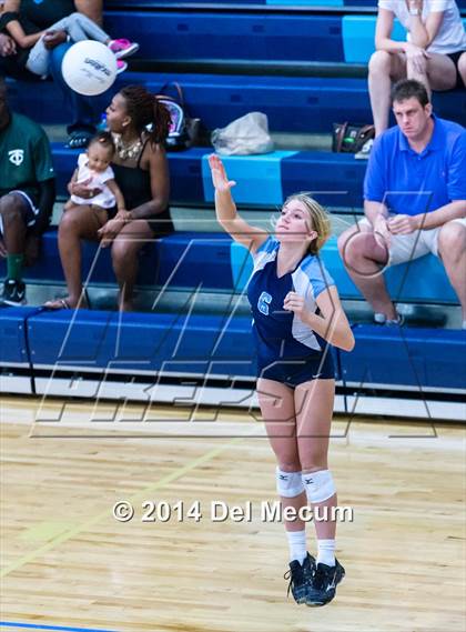 Thumbnail 3 in Berkeley Prep vs. Steinbrenner (Berkeley JV Tournament) photogallery.