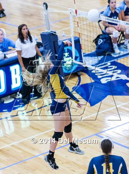 Thumbnail 2 in Berkeley Prep vs. Steinbrenner (Berkeley JV Tournament) photogallery.