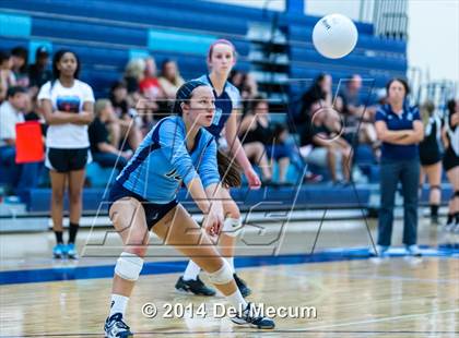 Thumbnail 2 in Berkeley Prep vs. Steinbrenner (Berkeley JV Tournament) photogallery.