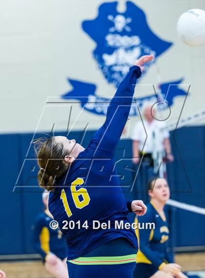 Thumbnail 2 in Berkeley Prep vs. Steinbrenner (Berkeley JV Tournament) photogallery.