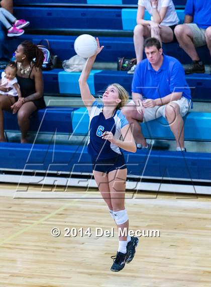 Thumbnail 2 in Berkeley Prep vs. Steinbrenner (Berkeley JV Tournament) photogallery.