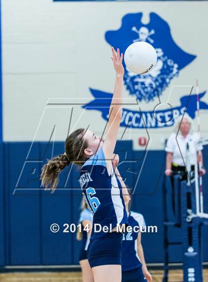 Thumbnail 2 in Berkeley Prep vs. Steinbrenner (Berkeley JV Tournament) photogallery.
