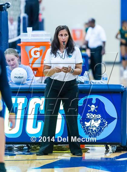 Thumbnail 1 in Berkeley Prep vs. Steinbrenner (Berkeley JV Tournament) photogallery.