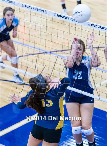 Thumbnail 3 in Berkeley Prep vs. Steinbrenner (Berkeley JV Tournament) photogallery.