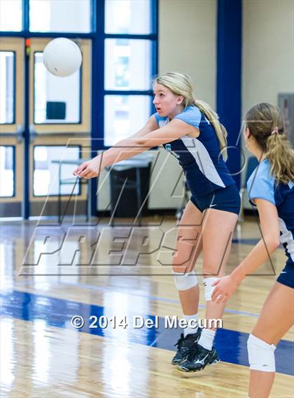 Thumbnail 3 in Berkeley Prep vs. Steinbrenner (Berkeley JV Tournament) photogallery.