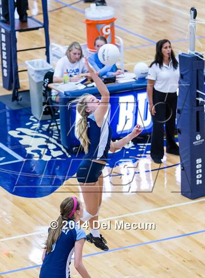 Thumbnail 1 in Berkeley Prep vs. Steinbrenner (Berkeley JV Tournament) photogallery.