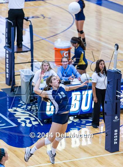 Thumbnail 1 in Berkeley Prep vs. Steinbrenner (Berkeley JV Tournament) photogallery.