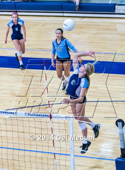 Thumbnail 2 in Berkeley Prep vs. Steinbrenner (Berkeley JV Tournament) photogallery.