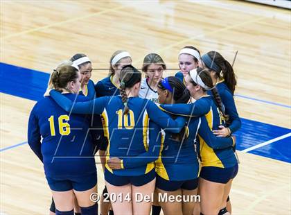 Thumbnail 2 in Berkeley Prep vs. Steinbrenner (Berkeley JV Tournament) photogallery.