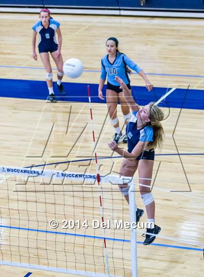 Thumbnail 3 in Berkeley Prep vs. Steinbrenner (Berkeley JV Tournament) photogallery.
