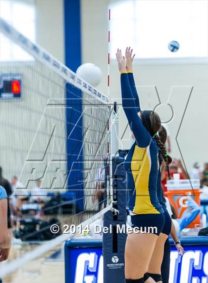 Thumbnail 1 in Berkeley Prep vs. Steinbrenner (Berkeley JV Tournament) photogallery.