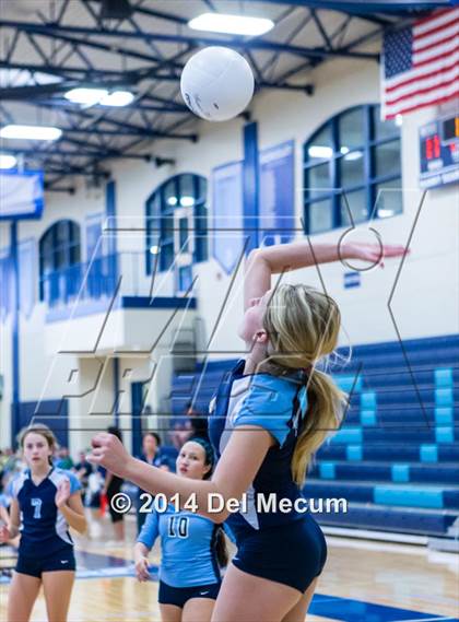 Thumbnail 1 in Berkeley Prep vs. Steinbrenner (Berkeley JV Tournament) photogallery.