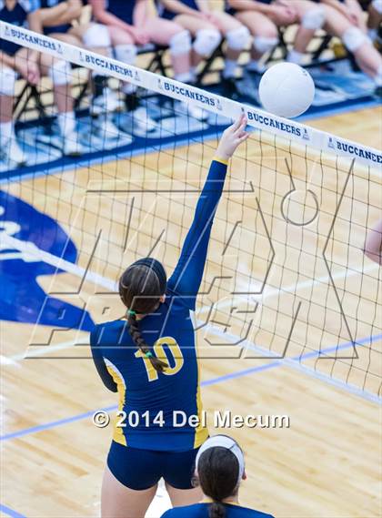 Thumbnail 3 in Berkeley Prep vs. Steinbrenner (Berkeley JV Tournament) photogallery.