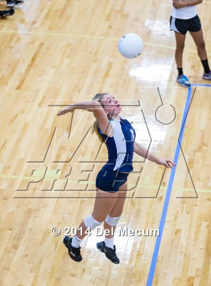 Thumbnail 1 in Berkeley Prep vs. Steinbrenner (Berkeley JV Tournament) photogallery.