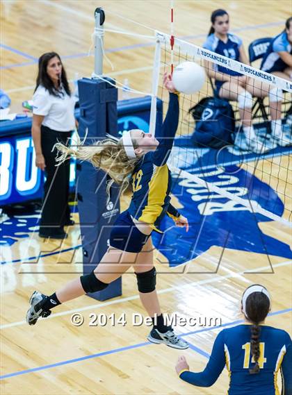 Thumbnail 3 in Berkeley Prep vs. Steinbrenner (Berkeley JV Tournament) photogallery.