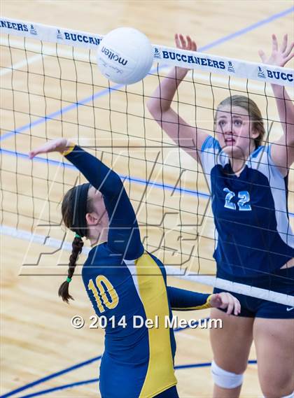 Thumbnail 1 in Berkeley Prep vs. Steinbrenner (Berkeley JV Tournament) photogallery.