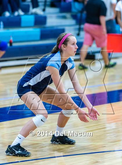 Thumbnail 2 in Berkeley Prep vs. Steinbrenner (Berkeley JV Tournament) photogallery.