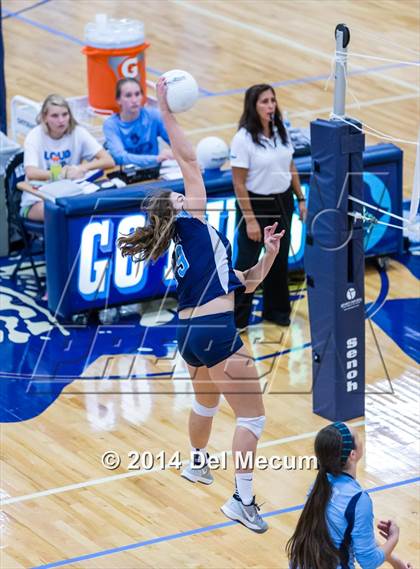 Thumbnail 3 in Berkeley Prep vs. Steinbrenner (Berkeley JV Tournament) photogallery.