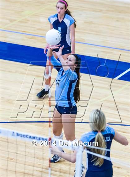 Thumbnail 1 in Berkeley Prep vs. Steinbrenner (Berkeley JV Tournament) photogallery.