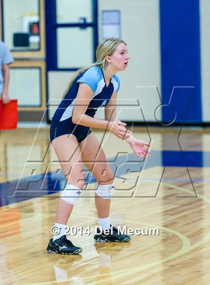 Thumbnail 2 in Berkeley Prep vs. Steinbrenner (Berkeley JV Tournament) photogallery.