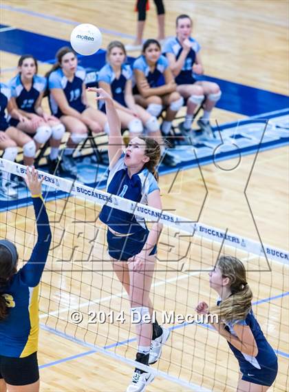 Thumbnail 1 in Berkeley Prep vs. Steinbrenner (Berkeley JV Tournament) photogallery.