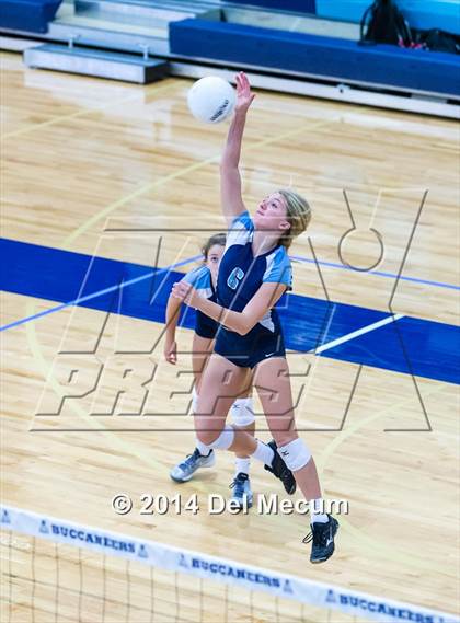 Thumbnail 2 in Berkeley Prep vs. Steinbrenner (Berkeley JV Tournament) photogallery.