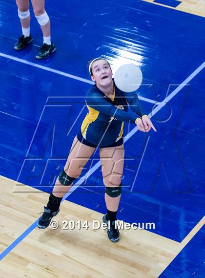 Thumbnail 2 in Berkeley Prep vs. Steinbrenner (Berkeley JV Tournament) photogallery.