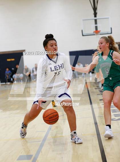 Thumbnail 1 in Provo vs. Lehi (South Mountain Holiday Classic) photogallery.