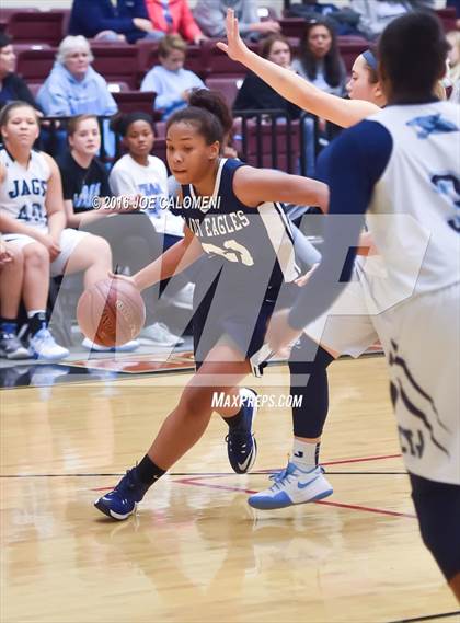 Thumbnail 2 in  Johnson [Claudia Taylor] Vs Akins (NEISD Invitational) photogallery.