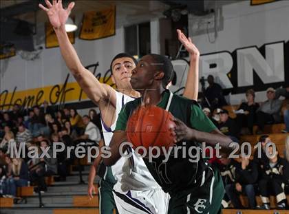 Thumbnail 2 in El Cerrito vs. Shasta (Hornet Classic) photogallery.