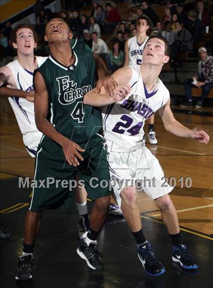 Thumbnail 2 in El Cerrito vs. Shasta (Hornet Classic) photogallery.