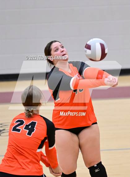 Thumbnail 1 in Lamar @ Perryville photogallery.