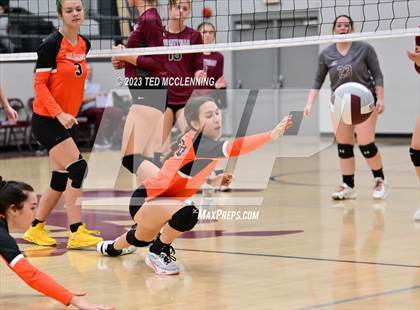 Thumbnail 2 in Lamar @ Perryville photogallery.