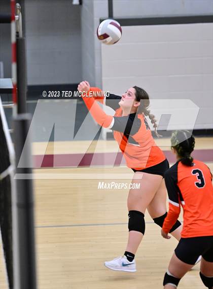 Thumbnail 2 in Lamar @ Perryville photogallery.