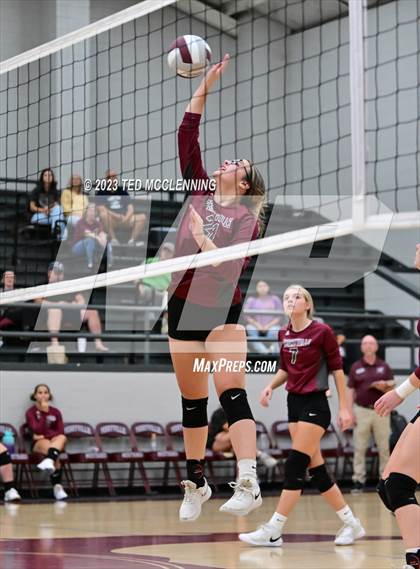 Thumbnail 1 in Lamar @ Perryville photogallery.
