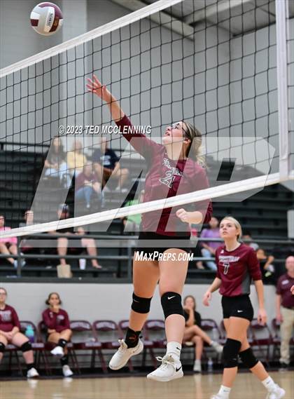 Thumbnail 2 in Lamar @ Perryville photogallery.