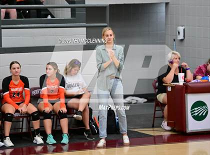 Thumbnail 2 in Lamar @ Perryville photogallery.