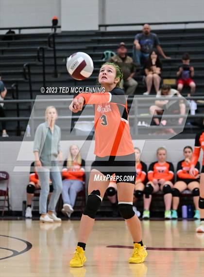Thumbnail 3 in Lamar @ Perryville photogallery.