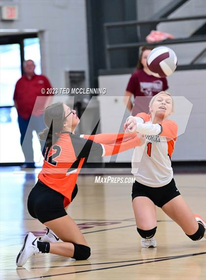 Thumbnail 2 in Lamar @ Perryville photogallery.