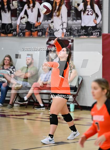 Thumbnail 1 in Lamar @ Perryville photogallery.