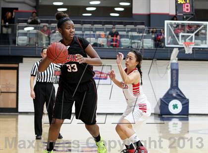 Thumbnail 3 in St. Mary's vs. Salesian photogallery.