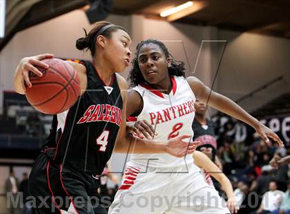 Thumbnail 3 in St. Mary's vs. Salesian photogallery.