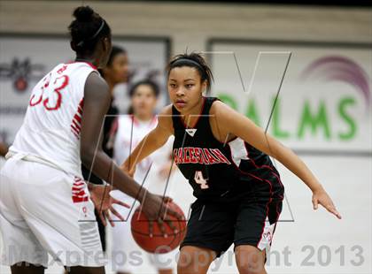 Thumbnail 3 in St. Mary's vs. Salesian photogallery.