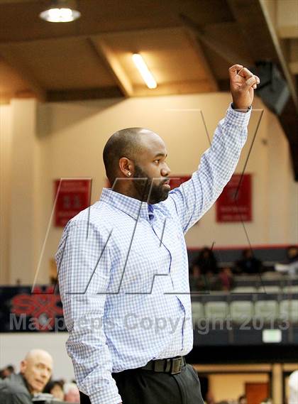 Thumbnail 1 in St. Mary's vs. Salesian photogallery.
