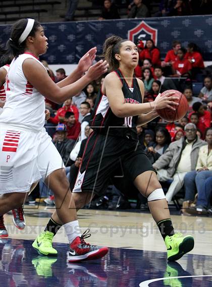 Thumbnail 1 in St. Mary's vs. Salesian photogallery.