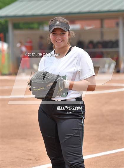 Thumbnail 2 in Reagan [Ronald] vs Lake Travis Game 2 (UIL 6A Bi-District Playoff) photogallery.